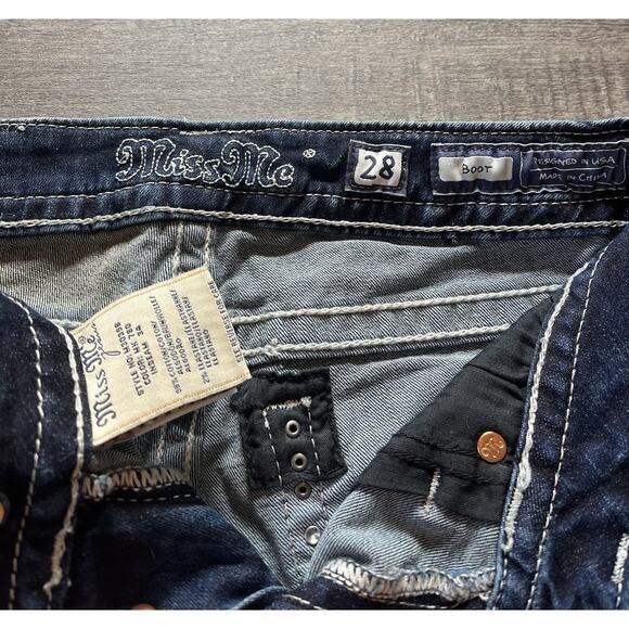 Miss Me Jeans 28x34 Bootcut Western Bling Pocket White Label Med Blue M3039B NWT - Picture 4 of 9
